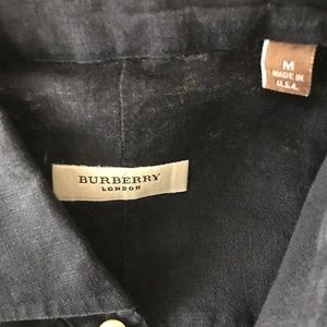 Burberry Dark Navy Linen Button Down - M (but fits large)